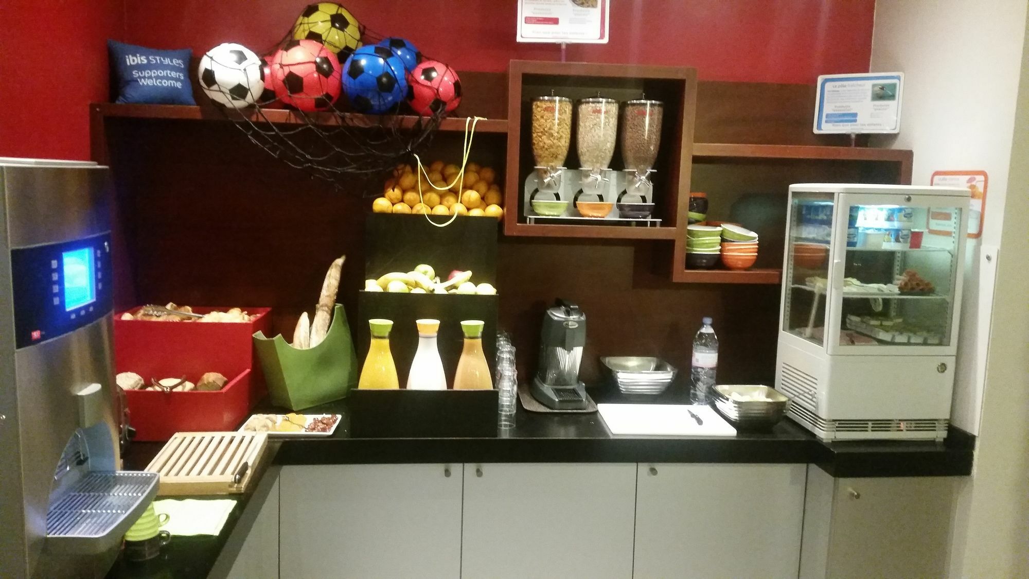 Ibis Styles Paris Pigalle Montmartre מראה חיצוני תמונה